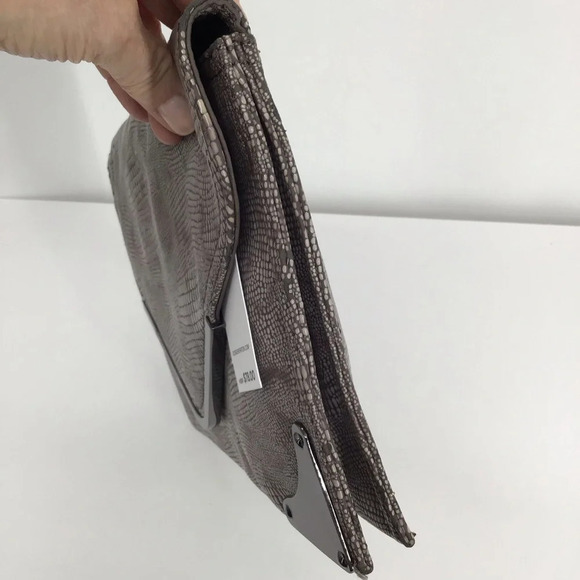 BCBG Generation Faux Reptile Print Evening Bag Clutch Gray/Taupe NWT - Picture 9 of 13